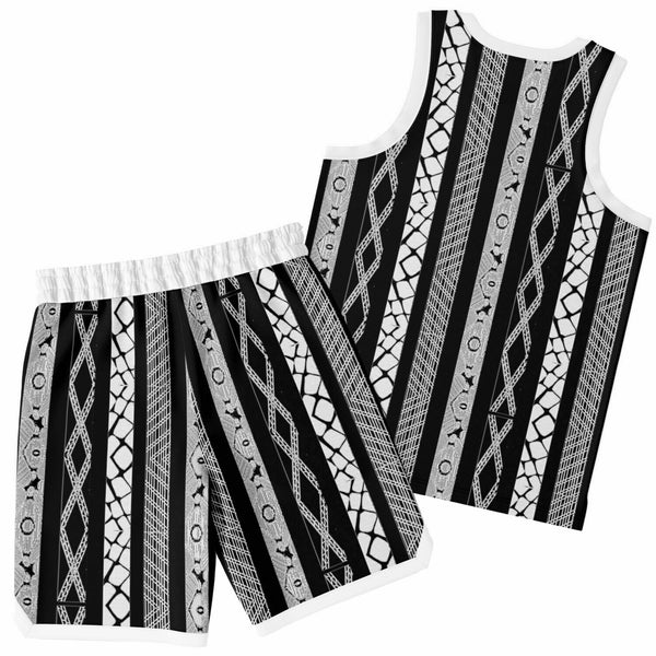 Gunditjmara Cloak Basketball Set